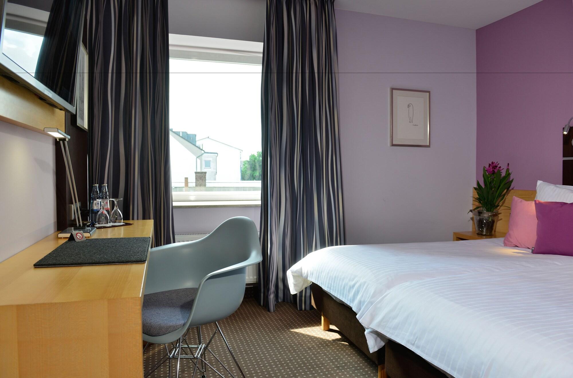 Hotel Uhu Garni Köln Eksteriør bilde