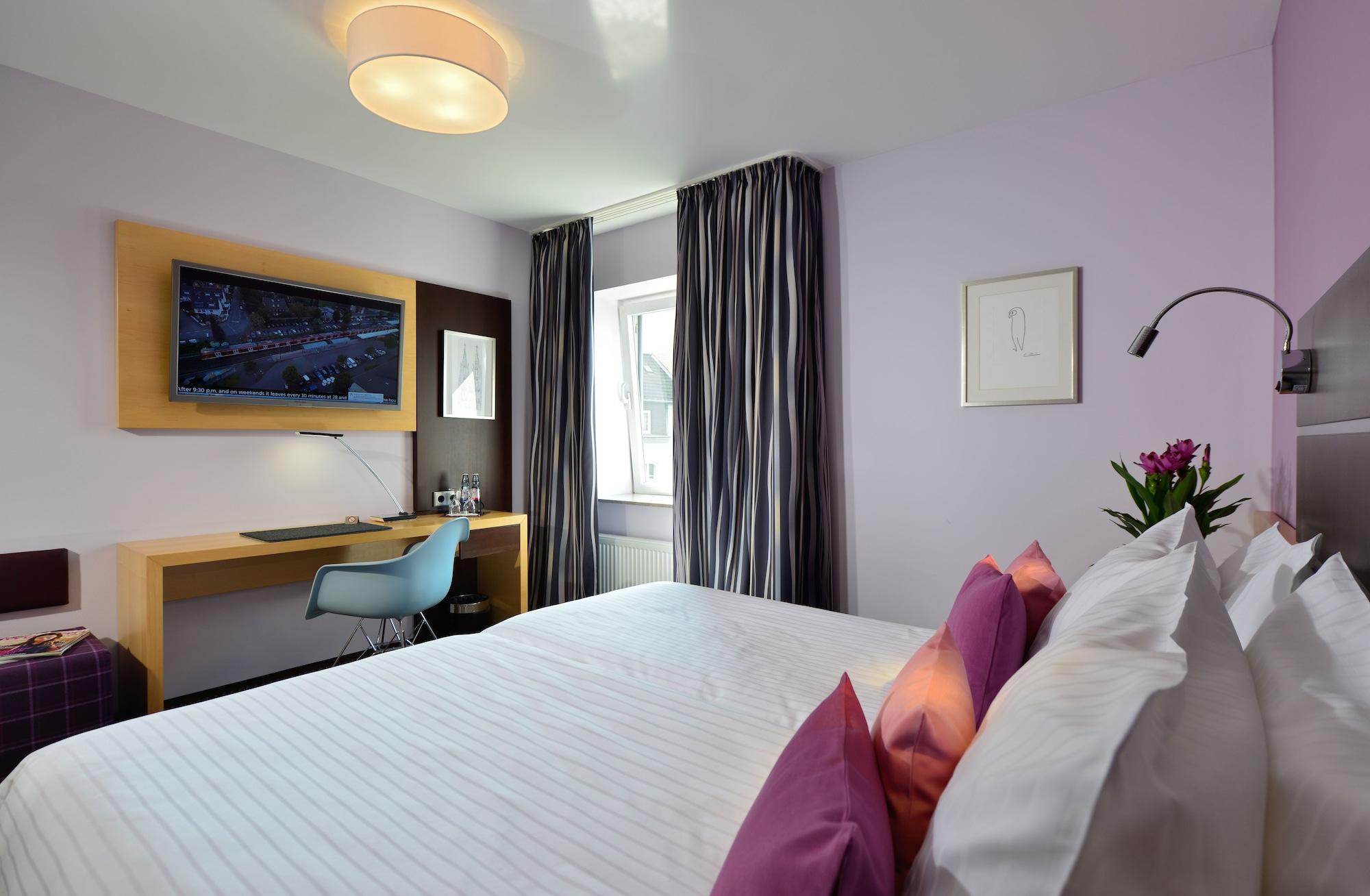 Hotel Uhu Garni Köln Eksteriør bilde