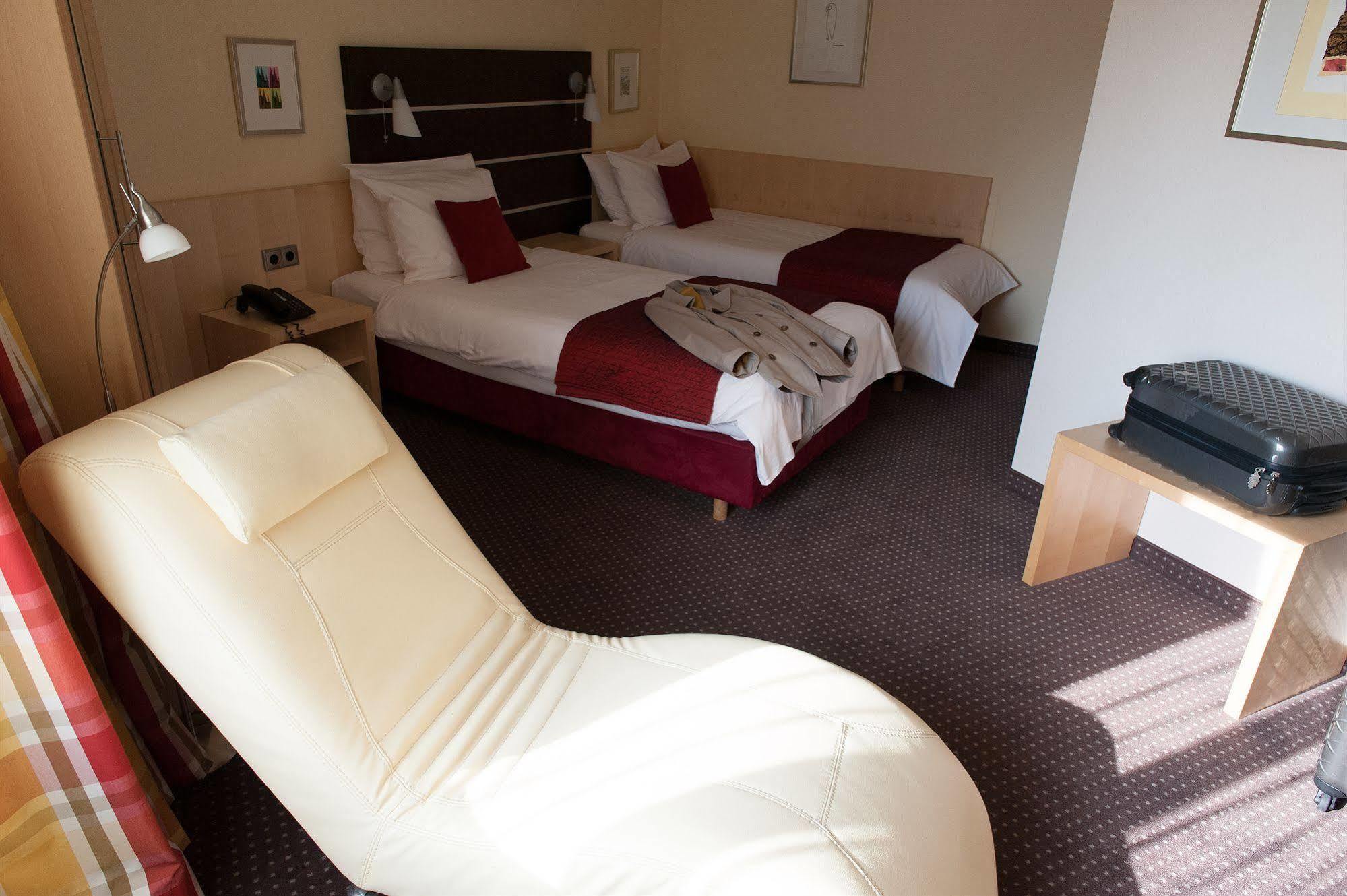 Hotel Uhu Garni Köln Eksteriør bilde